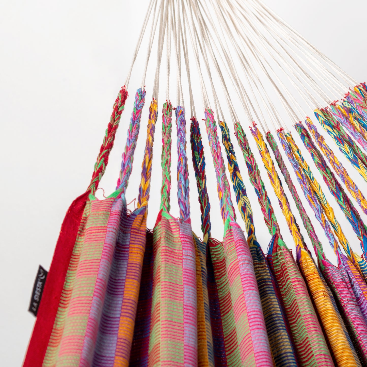 Elipso Colombia Flowers - Organic Cotton Kingsize Hammock with FSC® certified Larch Stand
