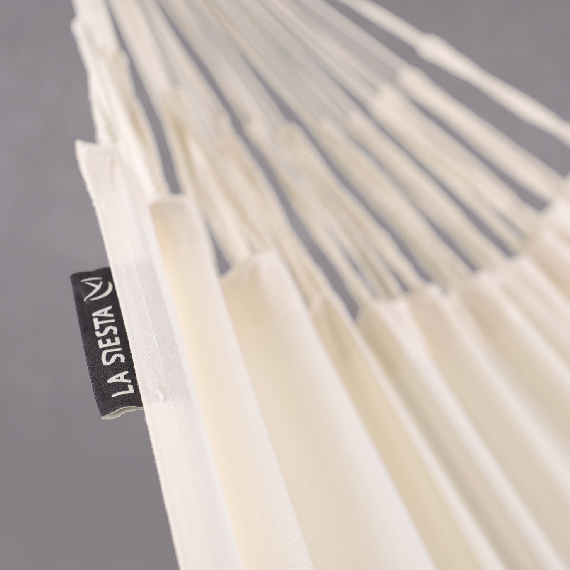 Brisa Vanilla - Weather-Resistant Double Classic Hammock