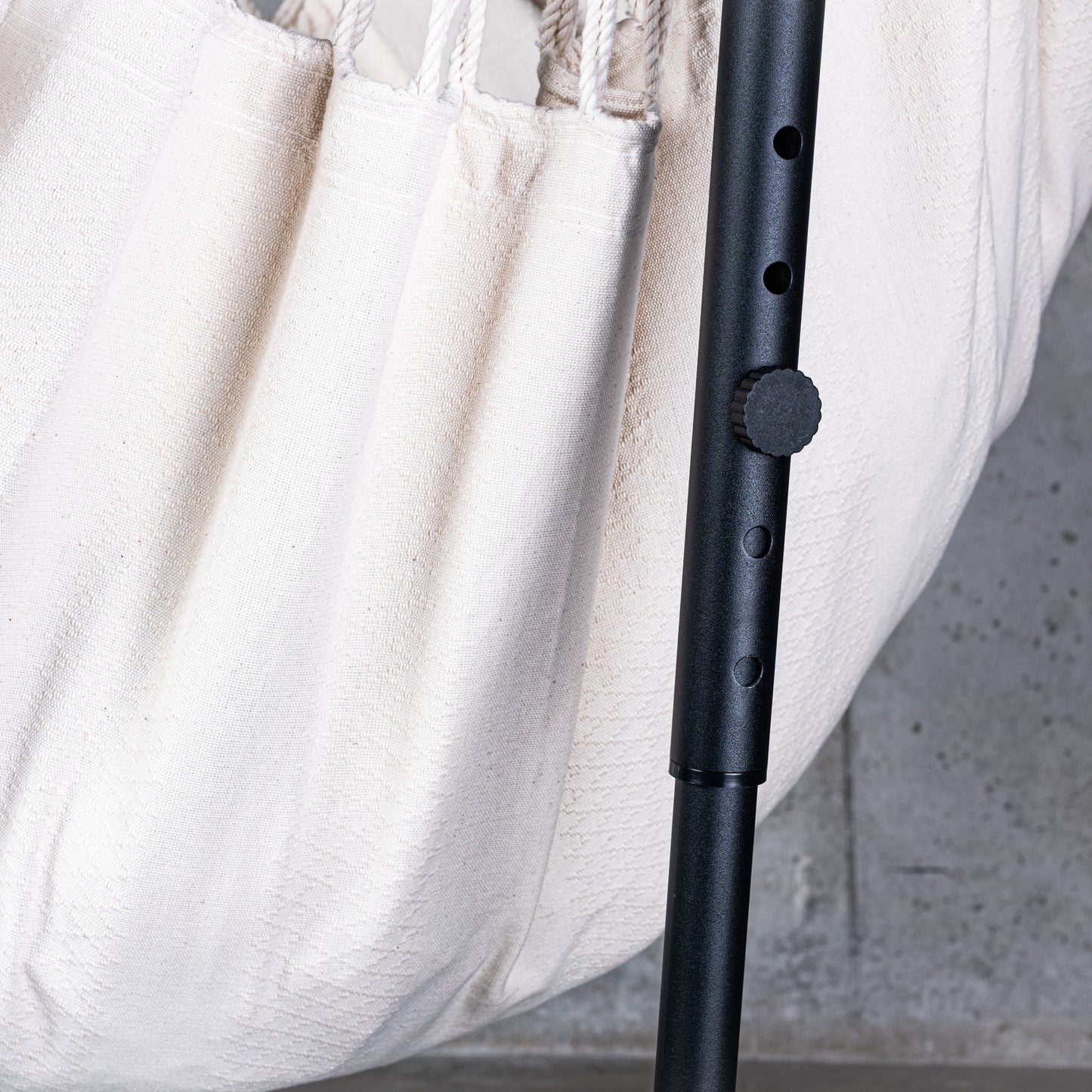 Fiji Organic Latte – Silla colgante tamaño comfort de bio-algodón con soporte de acero galvanizado