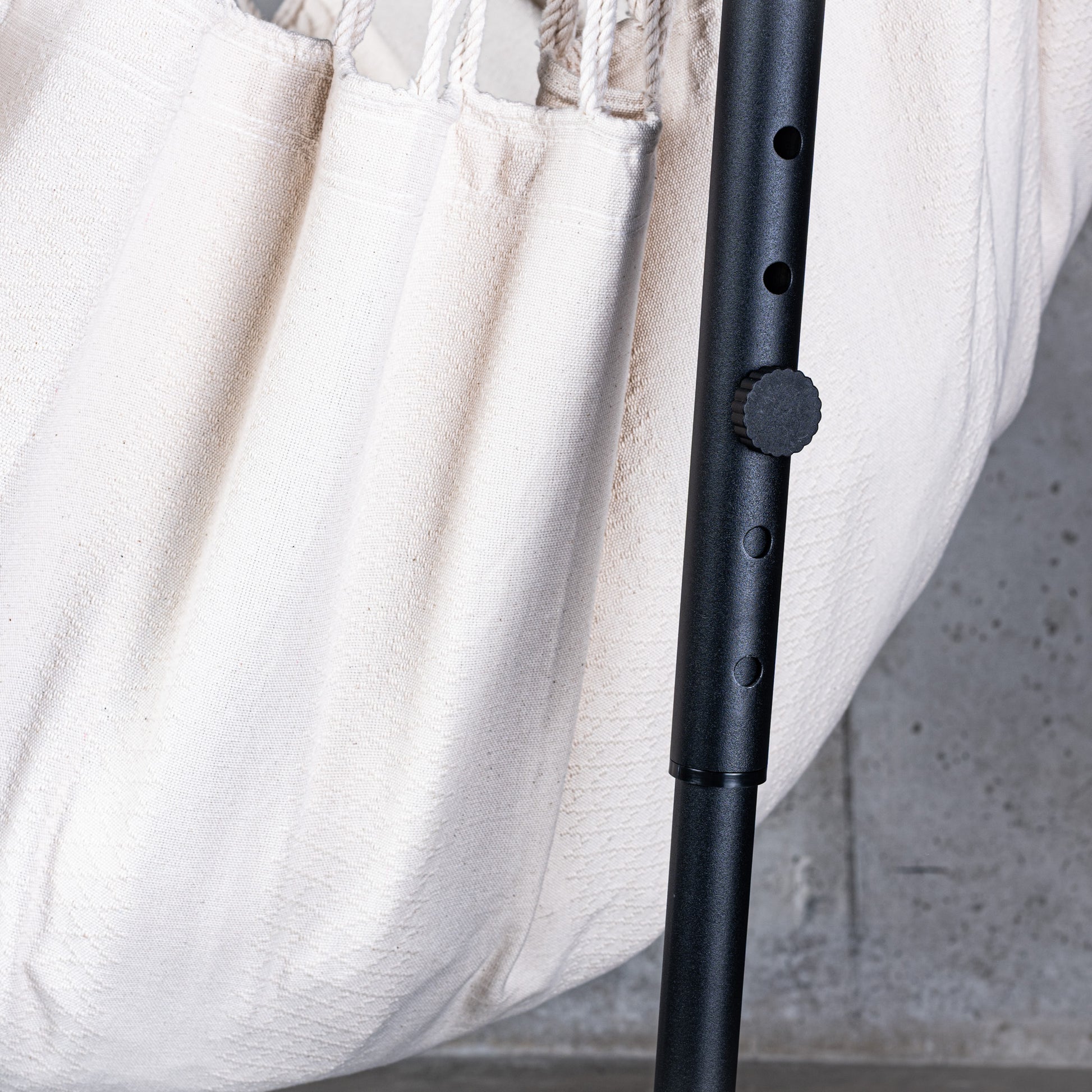 Fiji Organic Latte – Silla colgante tamaño comfort de bio-algodón con soporte de acero galvanizado